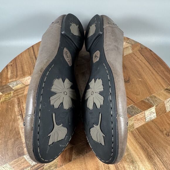 Born Lola Brown Leather Studded Slip On Ballet Flats‎ Women's Sz 8 US - Picture 6 of 7
